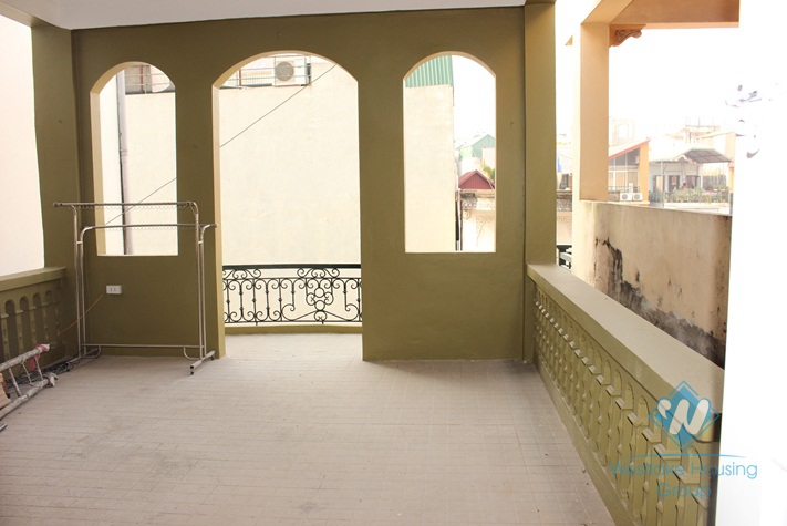 Brandnew house availble for rent in Nghi Tam village, Tay Ho, Hanoi